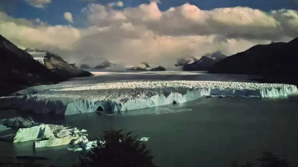 Glaciar Luna Llena 16x9